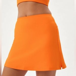 Girlfriend Collective Sport Skort in Heat Rib size M
